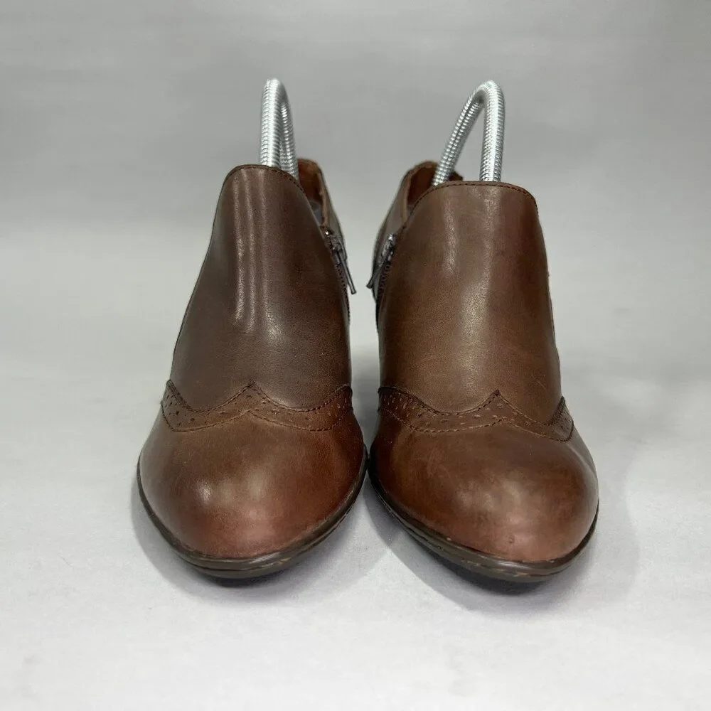 Born Women's Size 7.5 Chakri Brown Leather Wingtip Ankle Booties‎